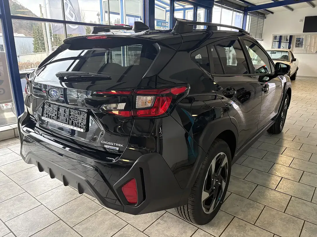 Subaru Crosstrek Comfort - Thumbnail 3