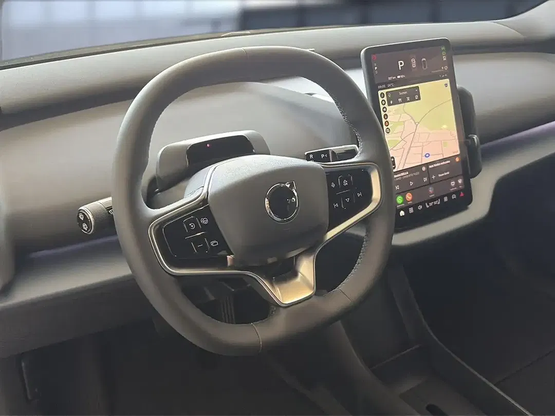 Volvo EX30 Plus - Thumbnail 12