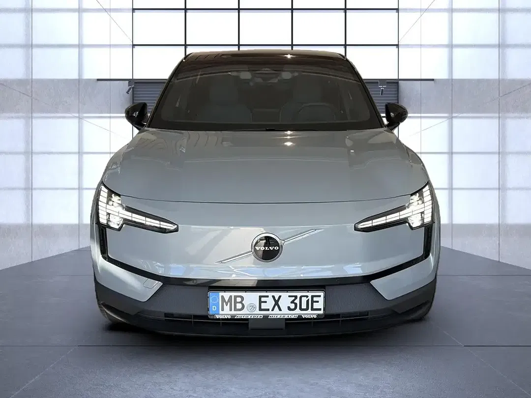 Volvo EX30 Plus - Thumbnail 6