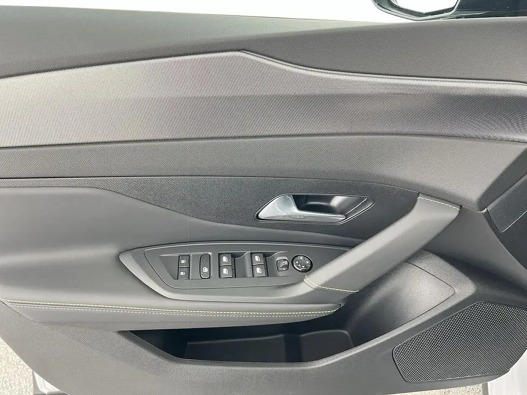 Peugeot 408 225 Hybrid GT - Thumbnail 11