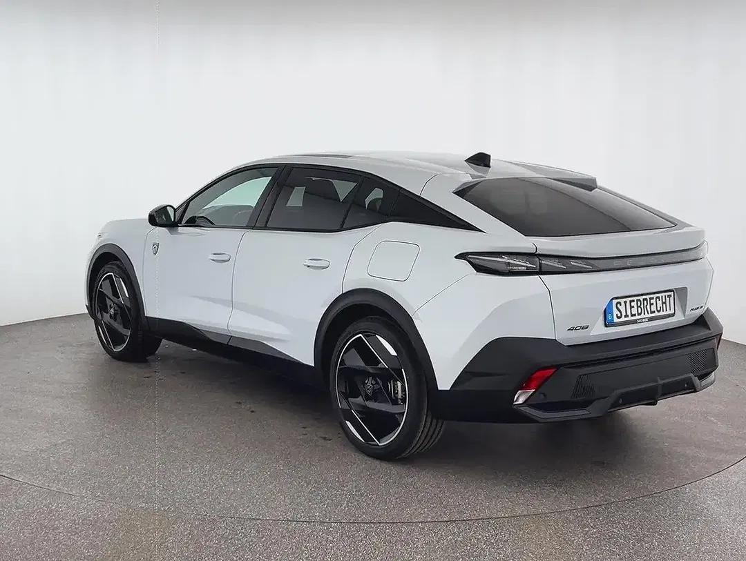 Peugeot 408 225 Hybrid GT - Thumbnail 5