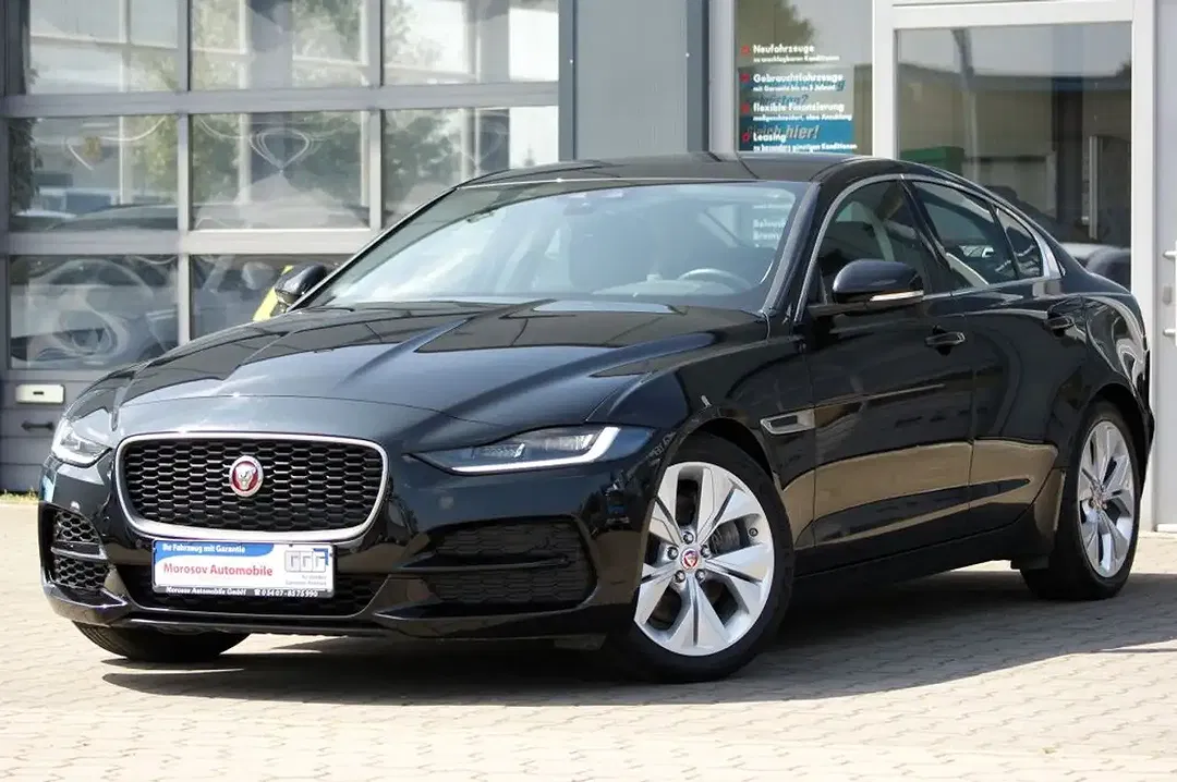 Jaguar XE P250 AUT S - foto 1