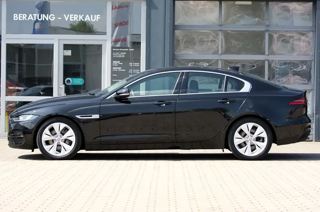 Jaguar XE P250 AUT S - Thumbnail 7