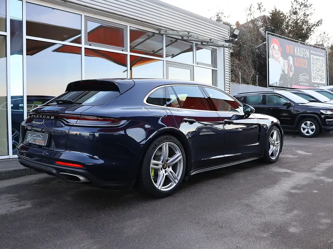 Porsche Panamera E-Hybrid 4 - Thumbnail 8