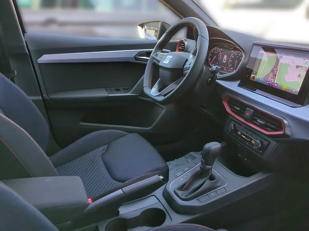 SEAT Ibiza 1.0 TSI DSG AUT FR Black Edition - Thumbnail 8