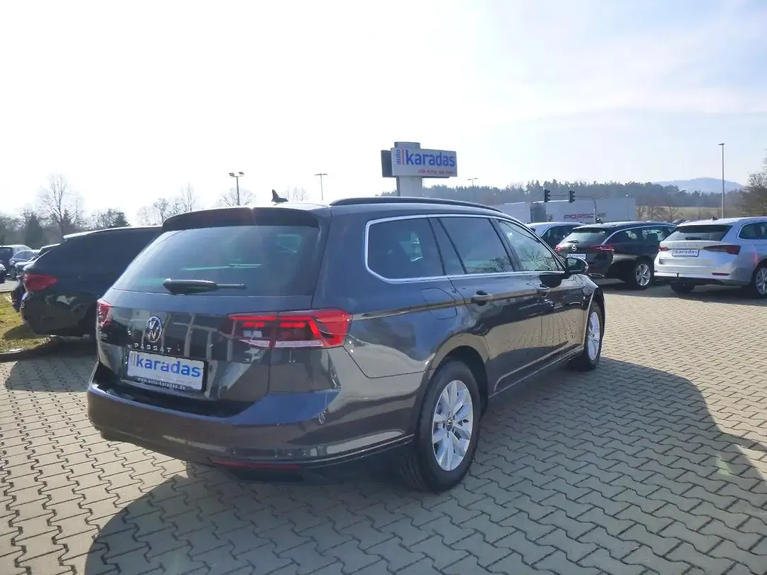 Volkswagen Passat Variant 2.0 TDI - Thumbnail 5