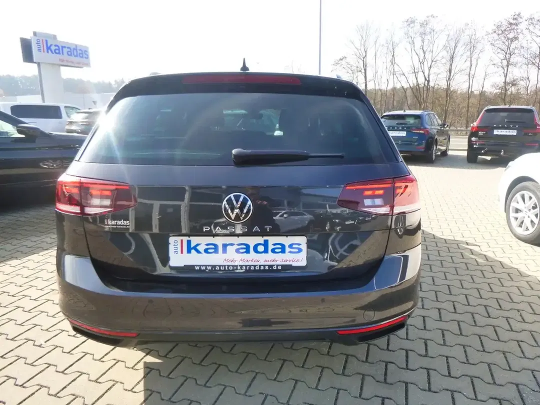 Volkswagen Passat Variant 2.0 TDI - Thumbnail 6