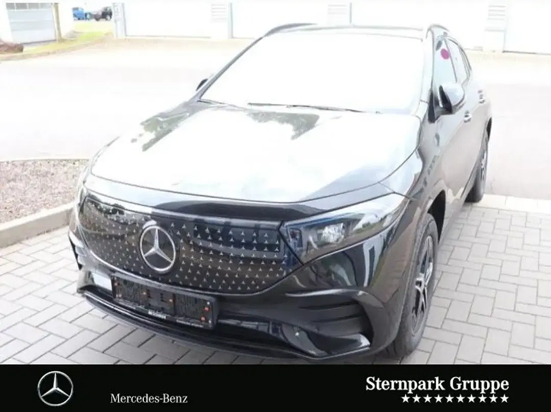 Mercedes-Benz EQA 250 - Thumbnail 3