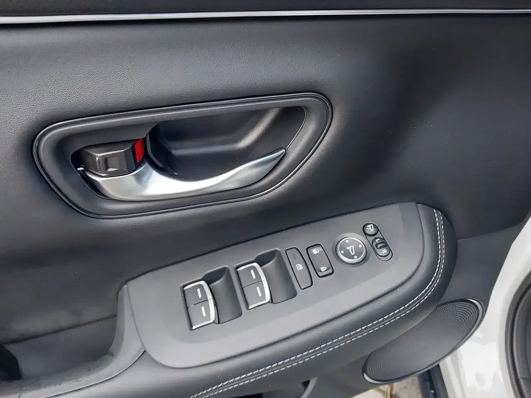 Honda ZR-V 2.0 e:HEV Elegance - Thumbnail 13