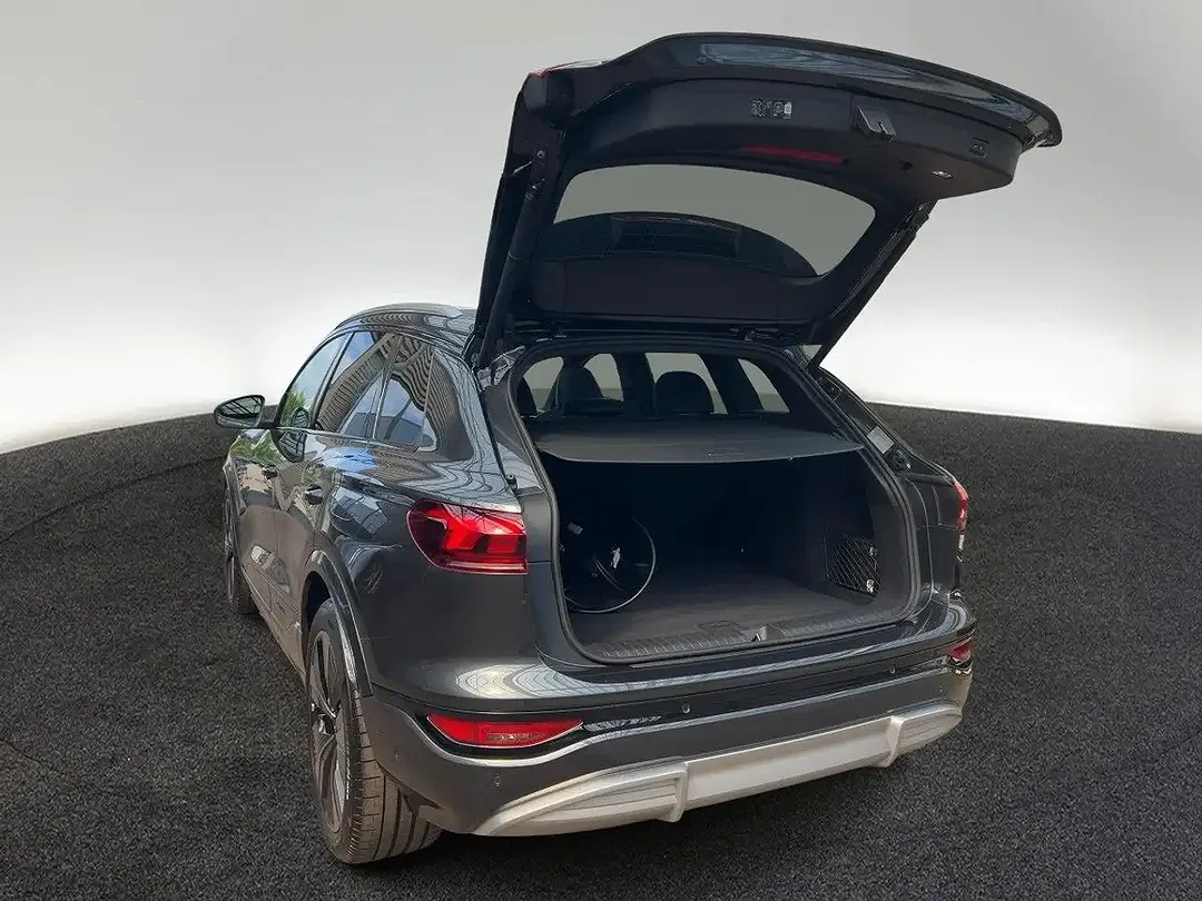 Audi SQ6 e-tron quattro - Thumbnail 12