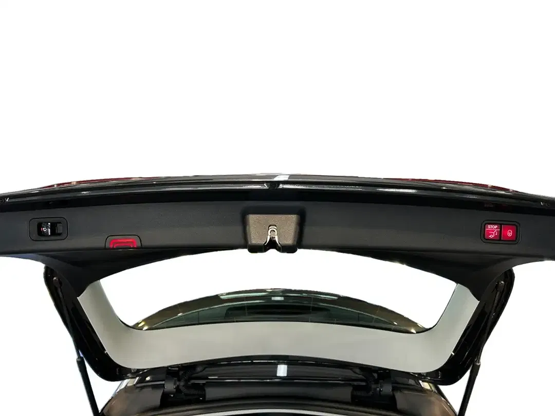 Mercedes-Benz E 300 4MATIC MBUX Avantgarde - Thumbnail 14