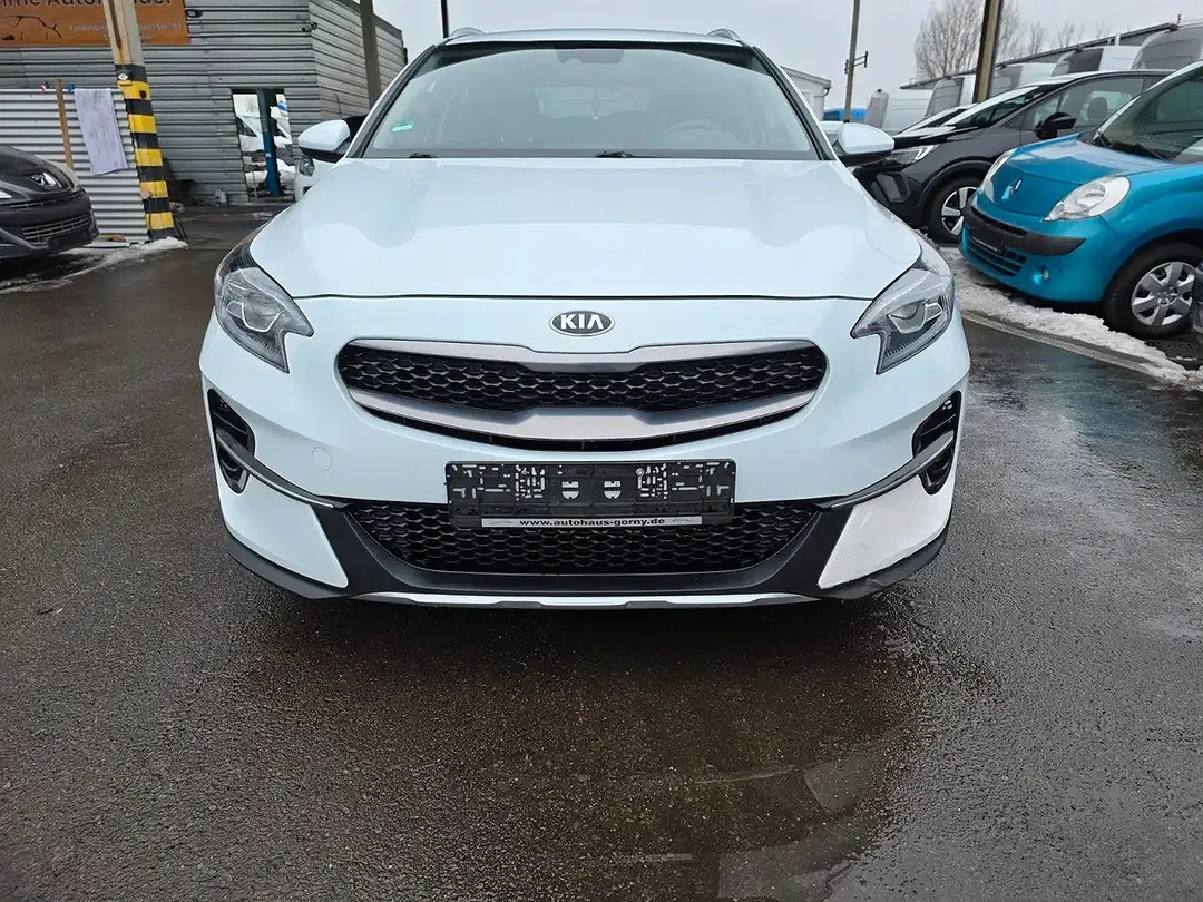Kia XCeed Edition 7 - Thumbnail 3