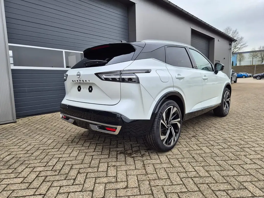 Nissan Qashqai 1.3 DIG-T MHEV Xtronic Tekna Premium - Thumbnail 3