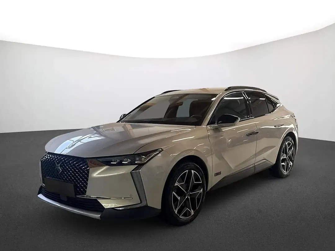 DS Automobiles DS 4 - foto 2