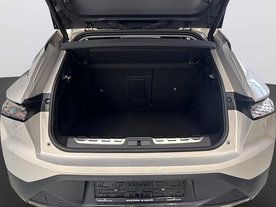 DS Automobiles DS 4 - Thumbnail 6