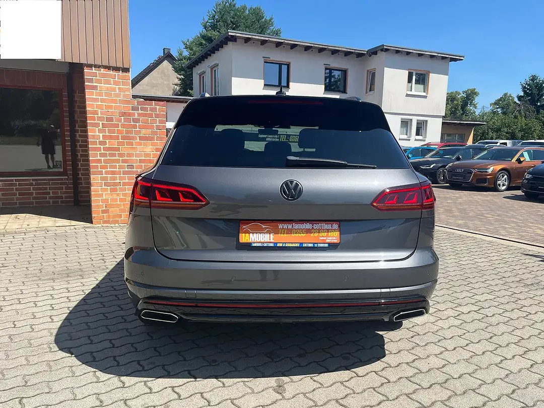 Volkswagen Touareg 4Motion R-Line - Thumbnail 5