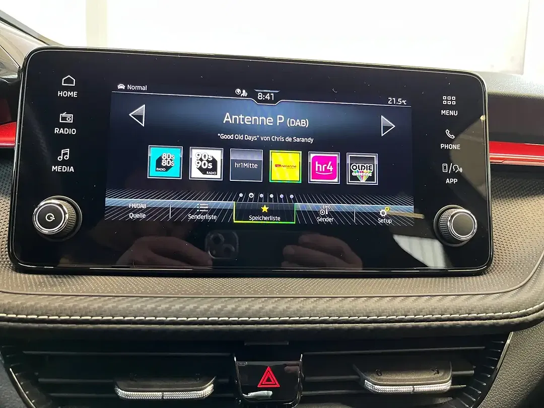 Skoda Fabia 1.0 TSI DSG Monte Carlo - Thumbnail 12