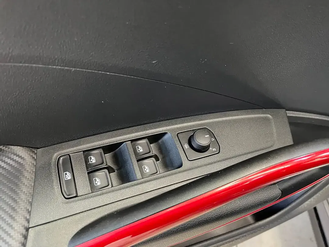 Skoda Fabia 1.0 TSI DSG Monte Carlo - Thumbnail 18