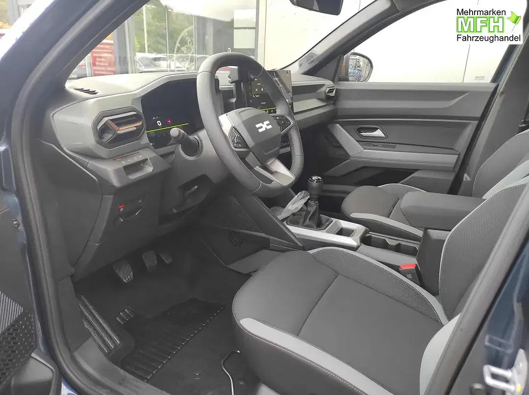 Dacia Bigster TCe Extreme - Thumbnail 9