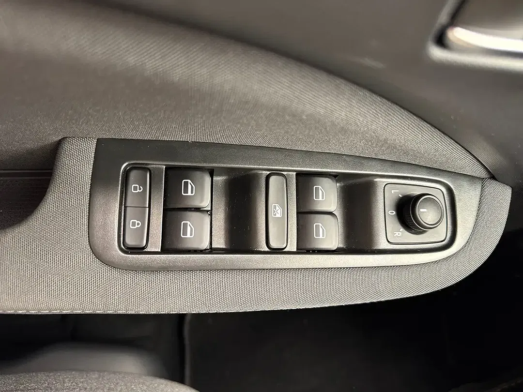 Leapmotor T03 - Thumbnail 12