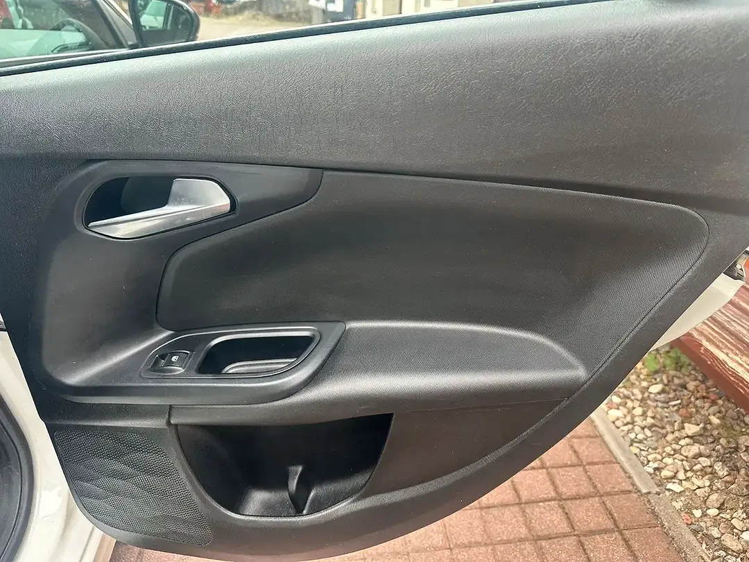 Fiat Tipo Pop - Thumbnail 12