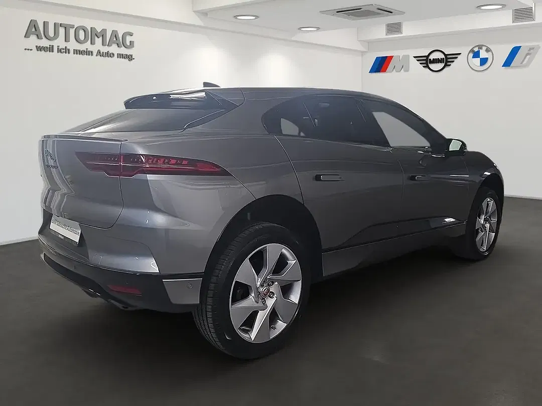 Jaguar I-Pace - Thumbnail 3
