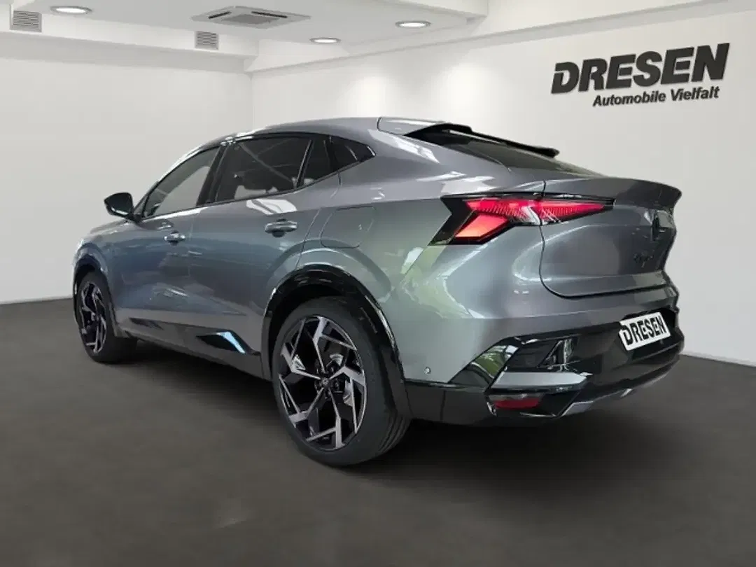 Renault Rafale E-Tech PHEV Hybrid 4x4 - Thumbnail 3