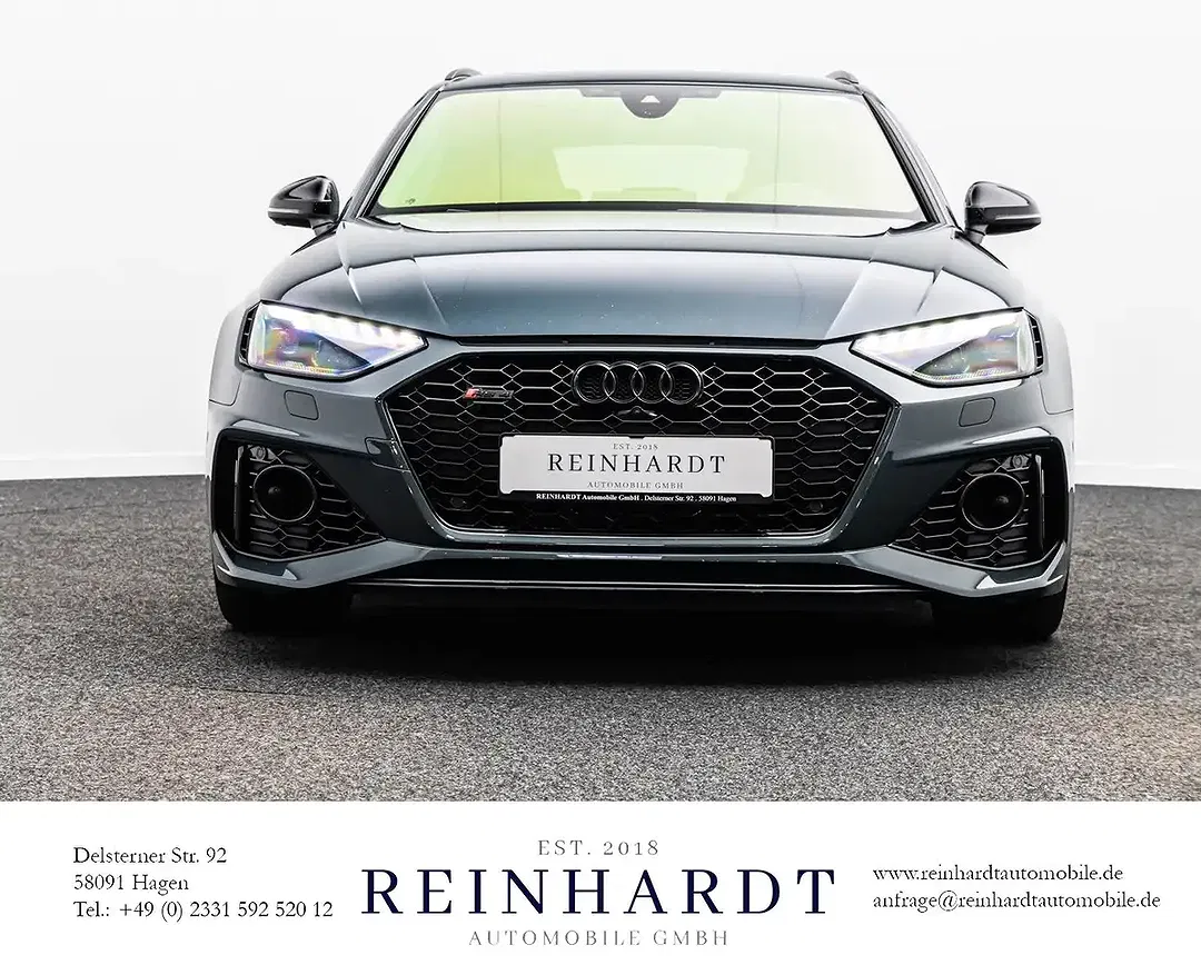 Audi RS4 Avant - Thumbnail 3