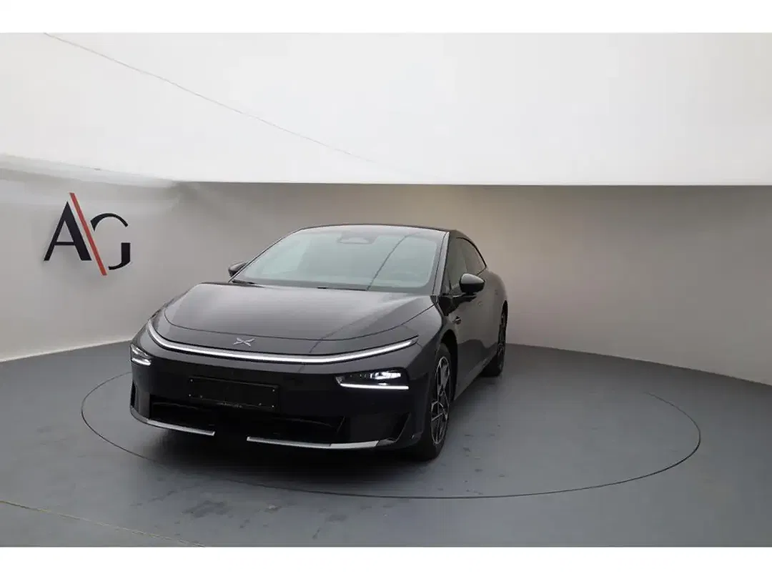 Xpeng P7 RWD Long Range - Thumbnail 9