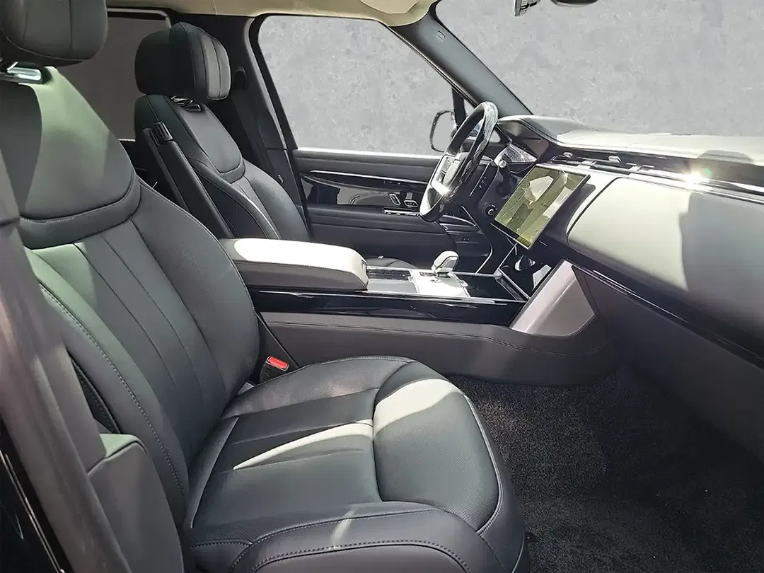 Land Rover Range Rover P550e Autobiography - Thumbnail 3