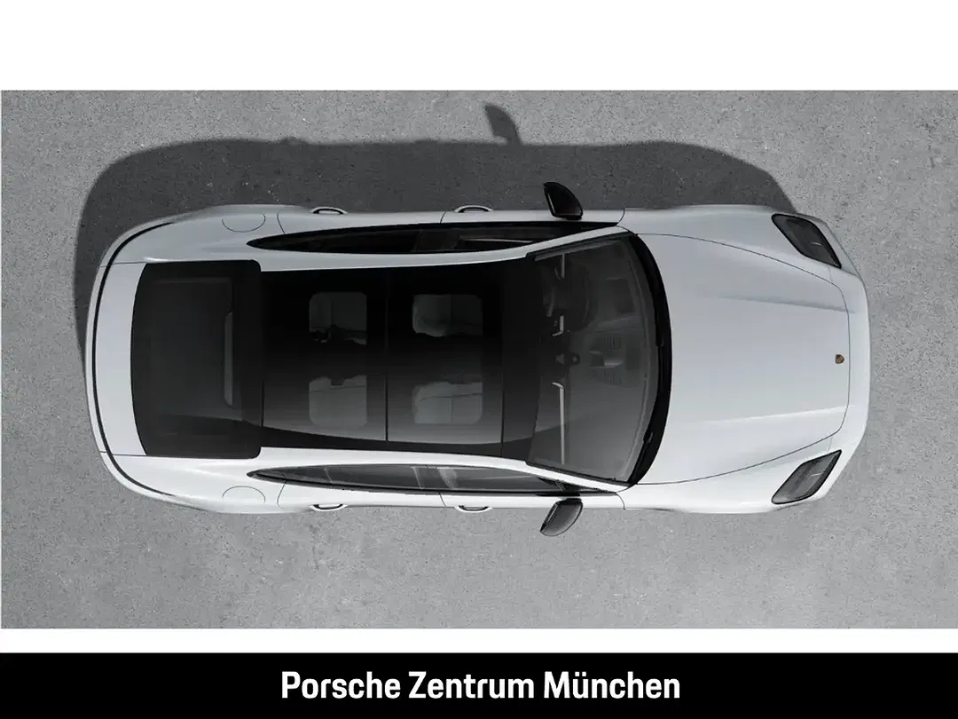 Porsche Panamera E-Hybrid 4 - Thumbnail 4