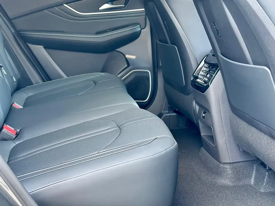 Forthing T5 Evo - foto 15