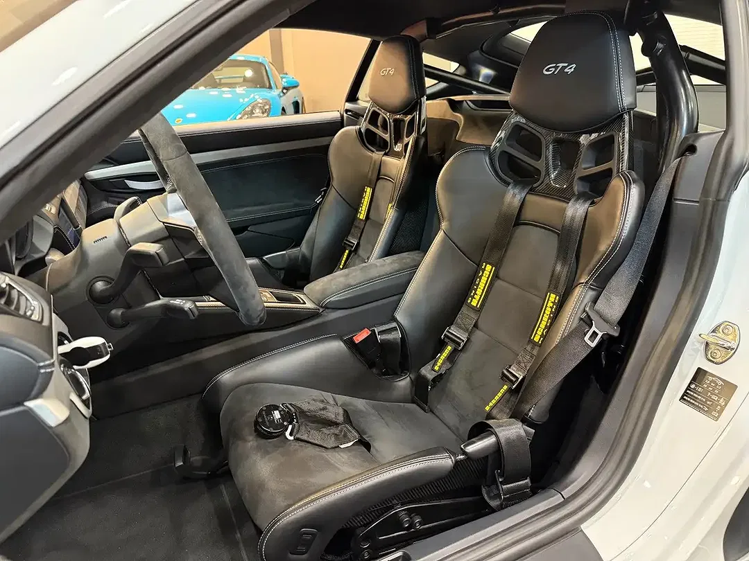 Porsche Cayman Clubsport - Thumbnail 9