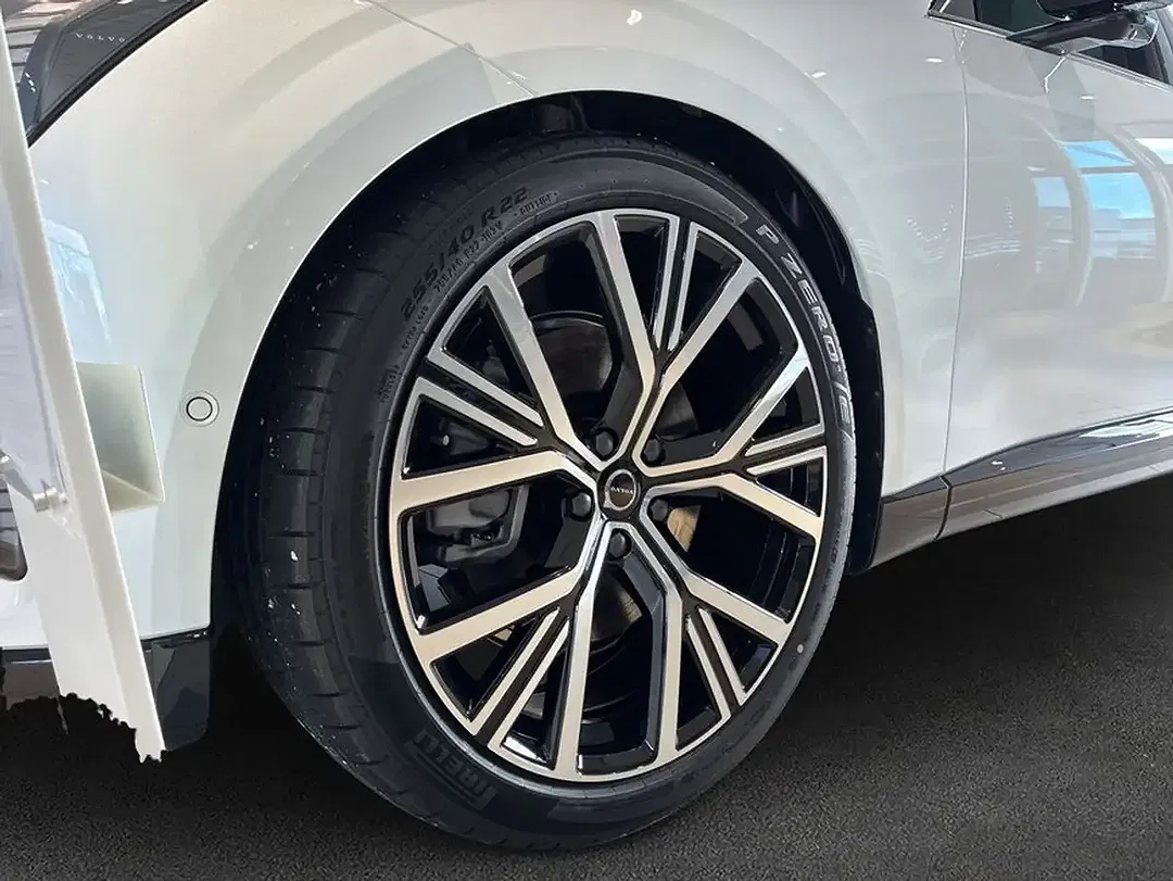 Volvo ES90 Single Motor Ultra - Thumbnail 6