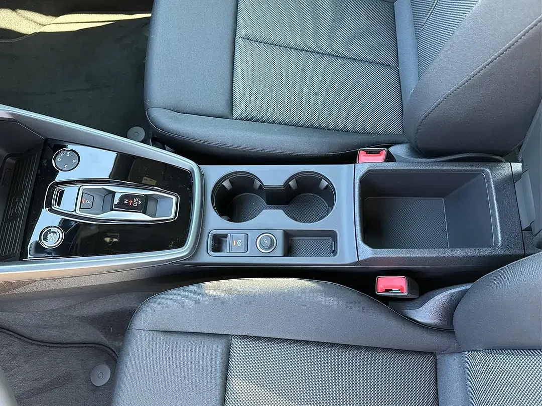 Audi A3 Sportback Base - Thumbnail 11