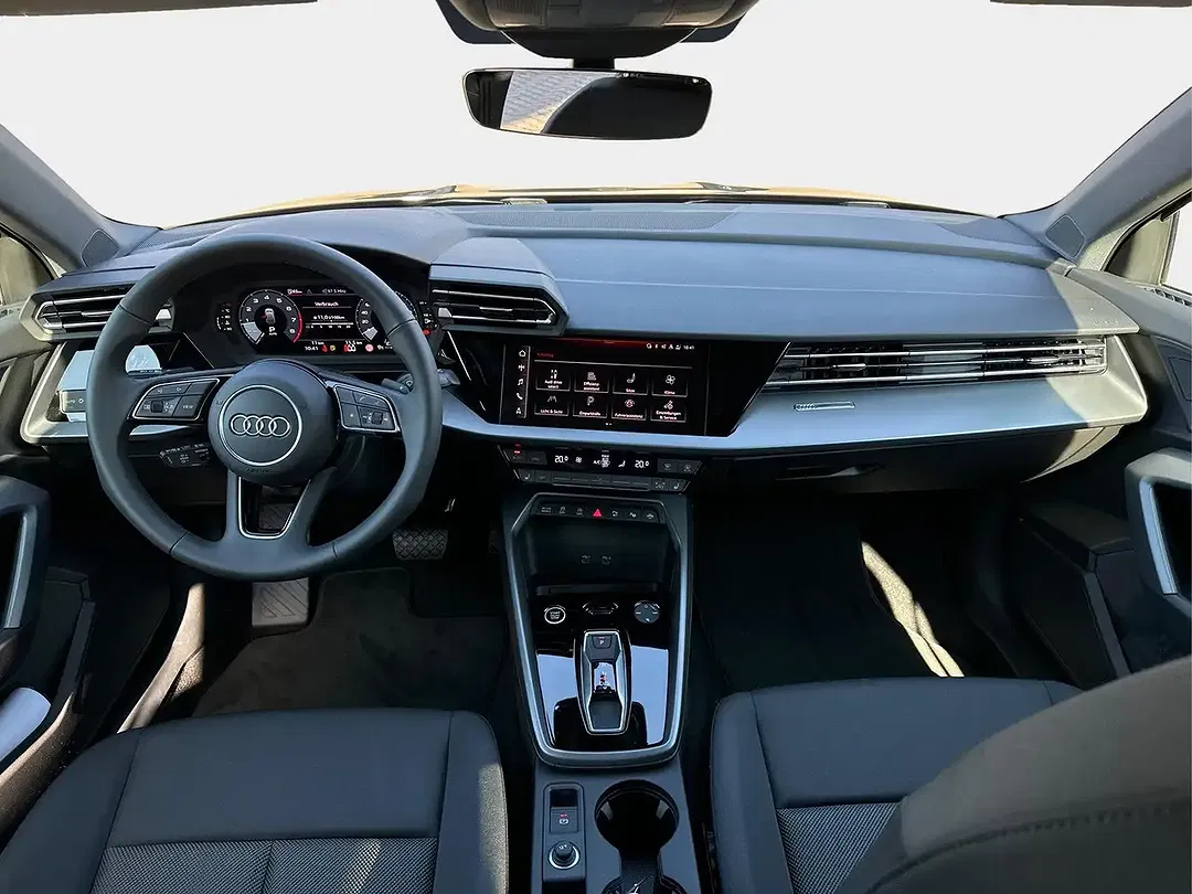 Audi A3 Sportback Base - Thumbnail 5
