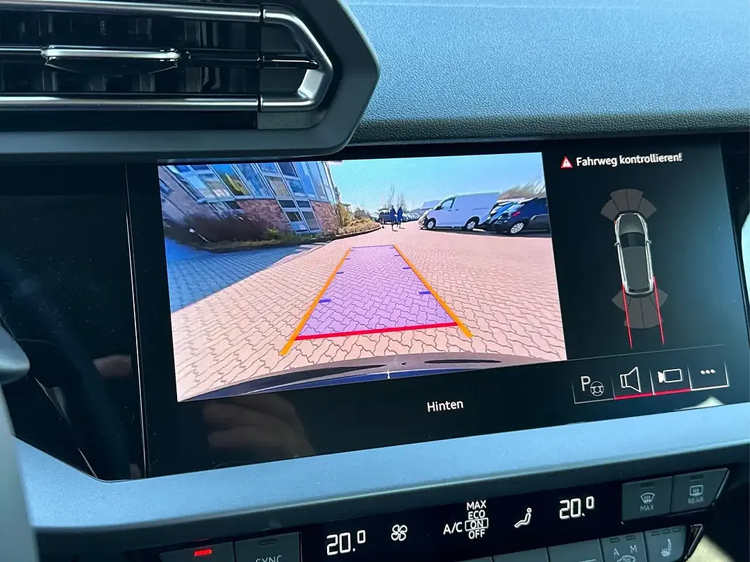 Audi A3 Sportback Base - Thumbnail 8