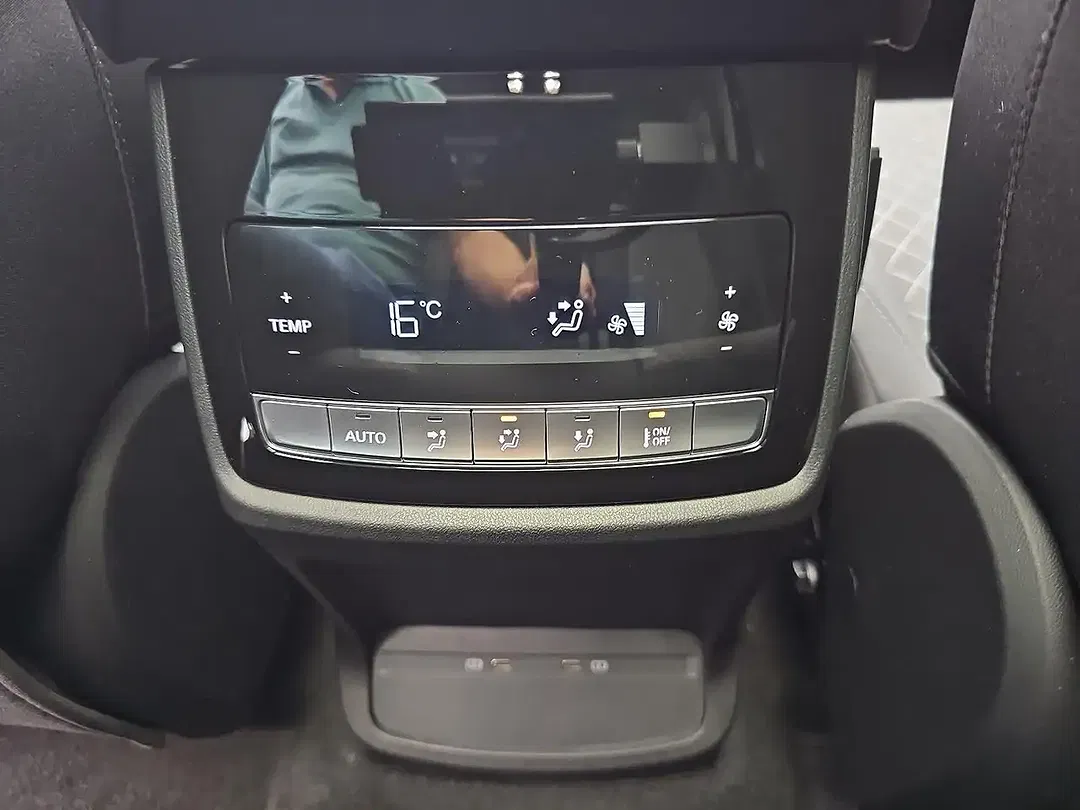 MG MGS9 PHEV Comfort - Thumbnail 8