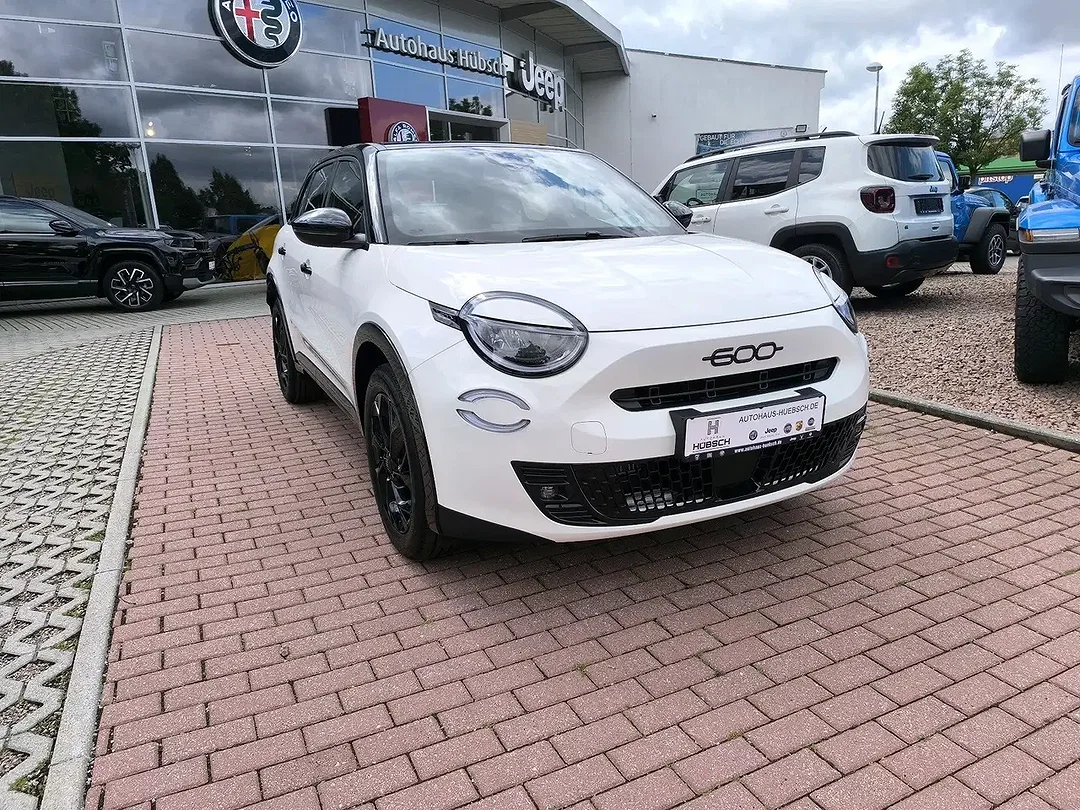 Fiat 600 1.2 Turbo Icon - Afbeelding 1