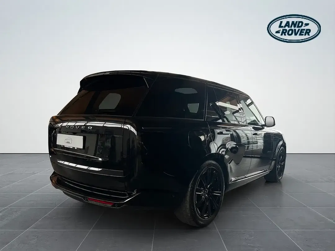 Land Rover Range Rover P550e Autobiography - Thumbnail 4