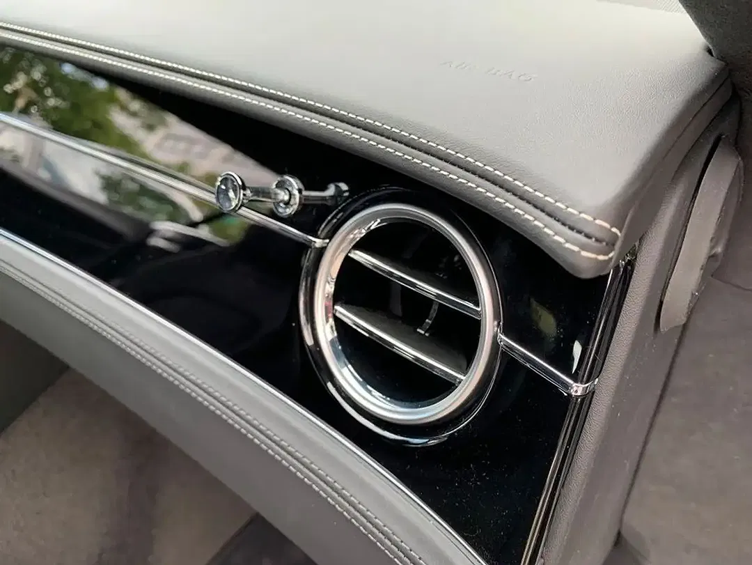 Bentley Continental GT 4.0 V8 Hybrid Black Edition - Thumbnail 22