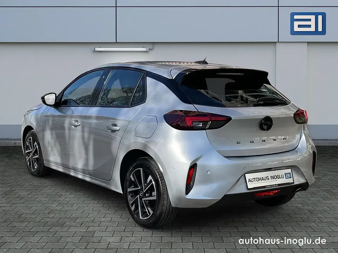 Opel Corsa 1.2 GS - Thumbnail 3