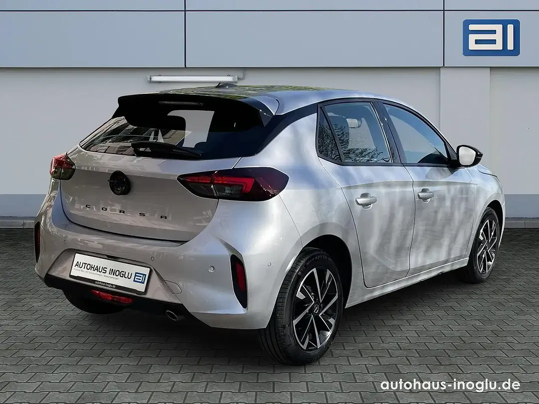 Opel Corsa 1.2 GS - Thumbnail 9