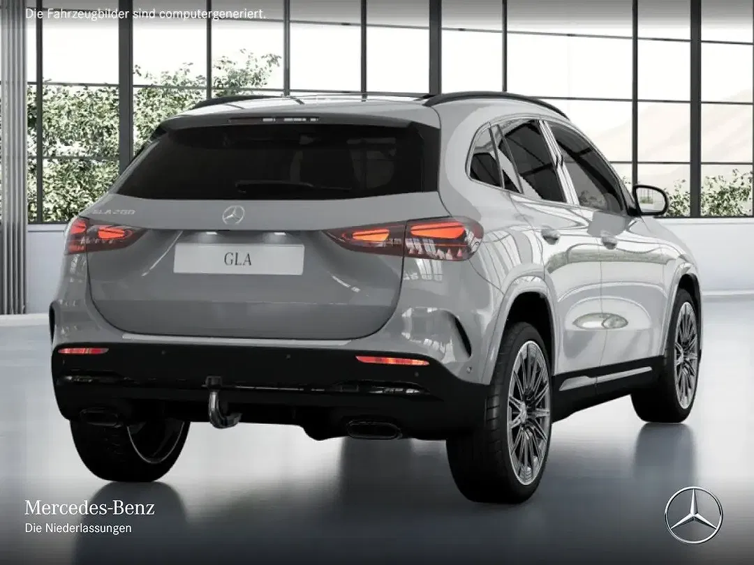 Mercedes-Benz GLA 200 7G-TRONIC AMG Night - Thumbnail 3