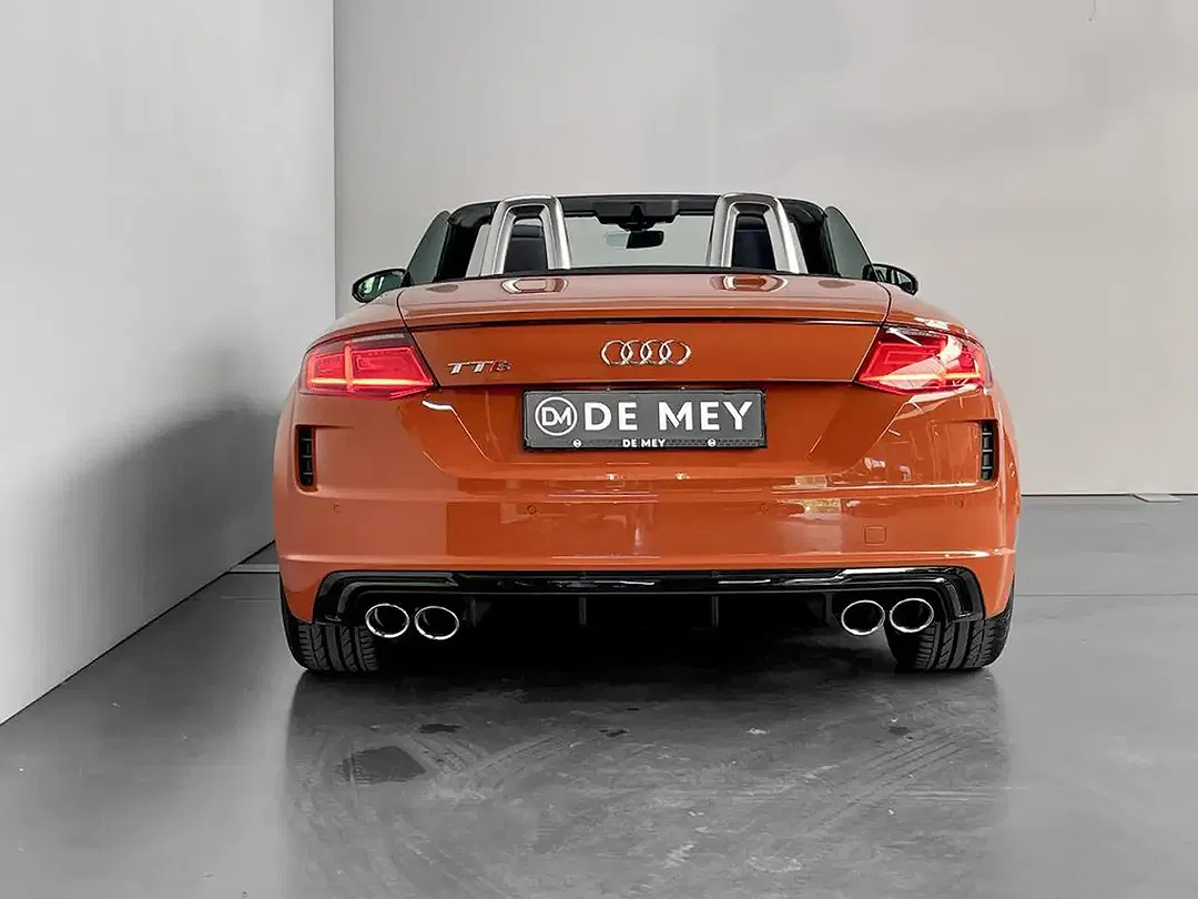Audi TTS S tronic quattro Roadster - Thumbnail 6