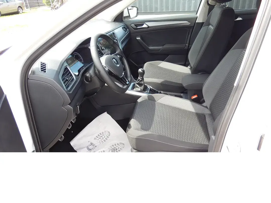 Volkswagen T-Roc 1.5 TSI BlueMotion Active Comfortline - Thumbnail 10