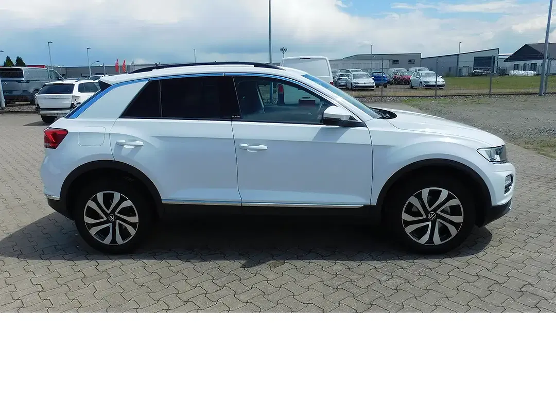 Volkswagen T-Roc 1.5 TSI BlueMotion Active Comfortline - Thumbnail 2