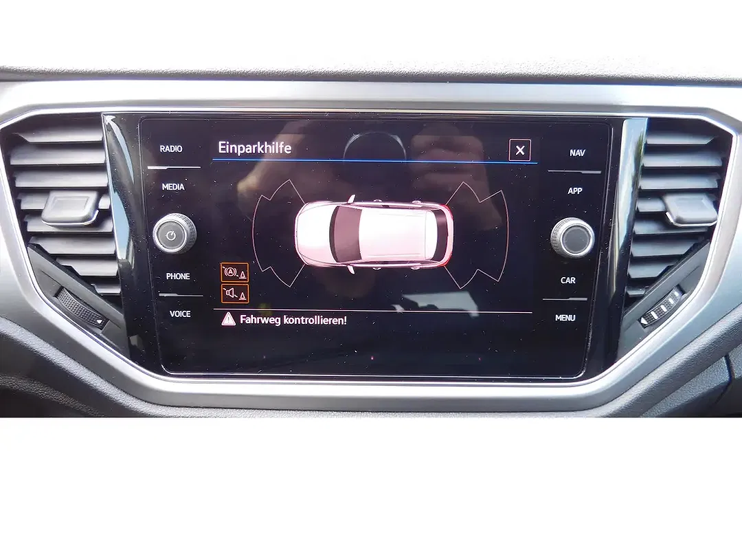 Volkswagen T-Roc 1.5 TSI BlueMotion Active Comfortline - Thumbnail 6