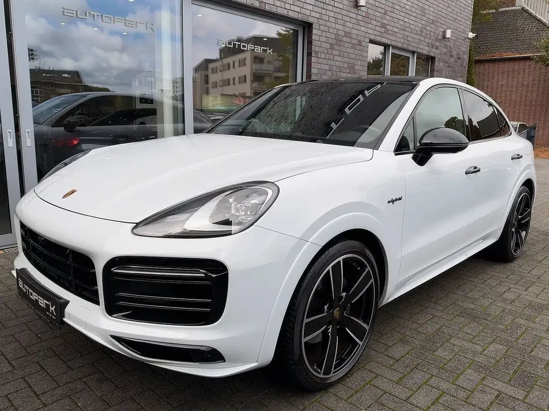 Porsche Cayenne Sport Design Coupe - foto 1