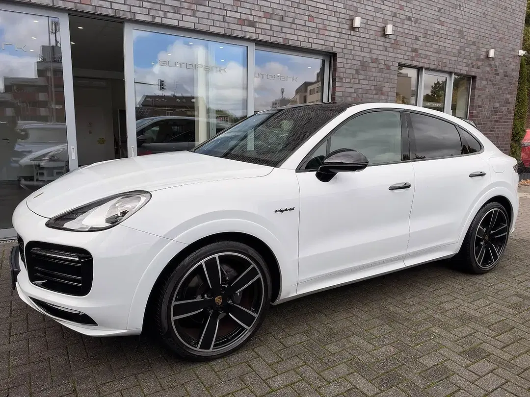 Porsche Cayenne Sport Design Coupe - Thumbnail 13